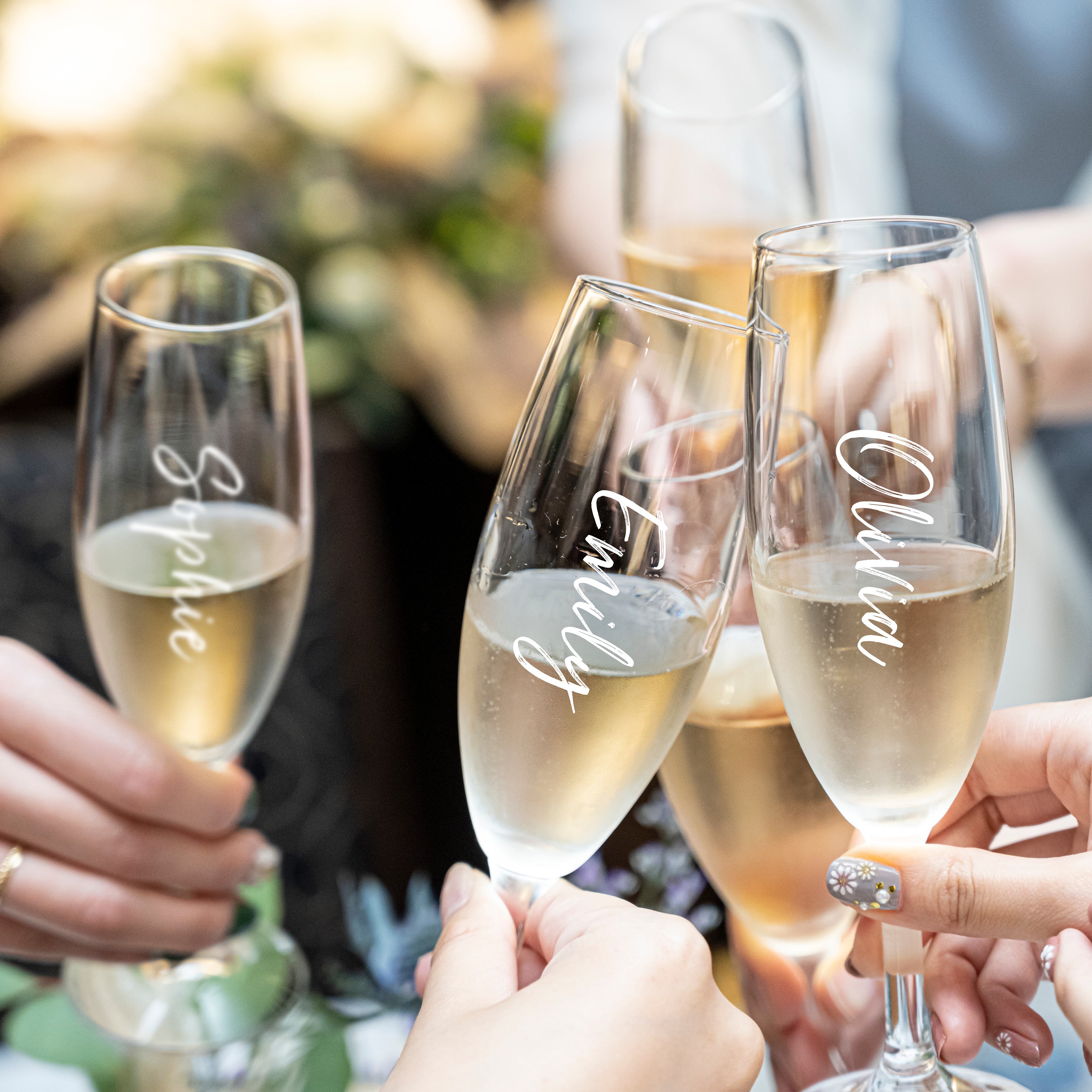 Personalised Name Vinyl Decals for Wedding Glasses – Custom Stickers for Bridesmaids & Guest Favors (Pack of 5–30)