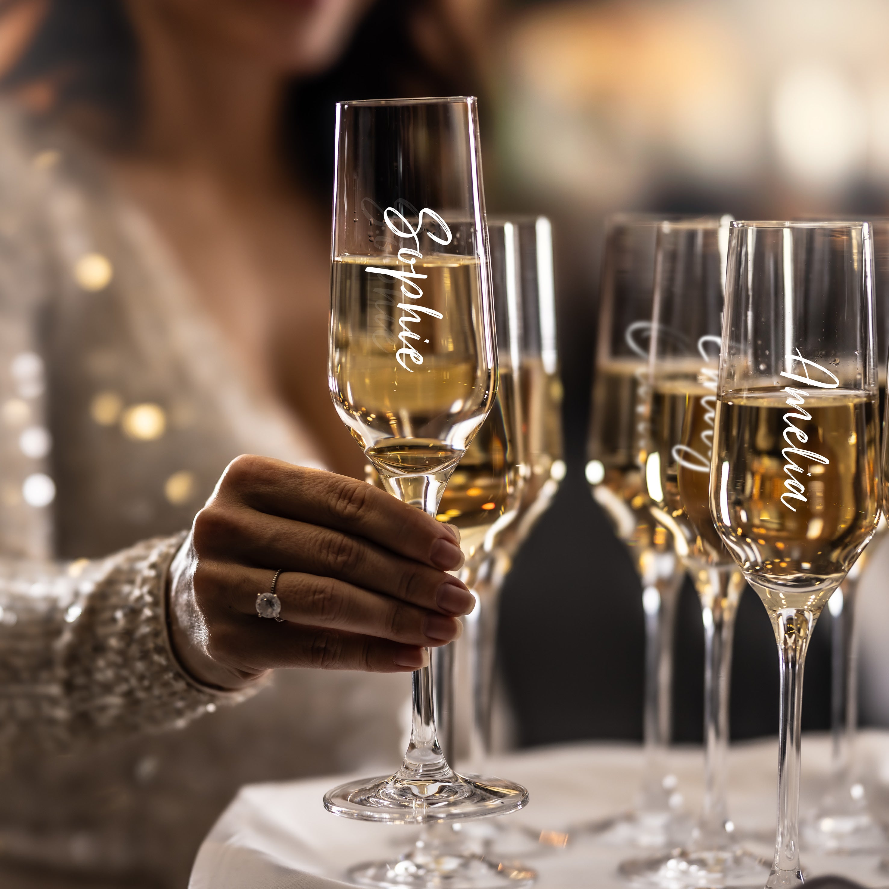 Personalised Name Vinyl Decals for Wedding Glasses – Custom Stickers for Bridesmaids & Guest Favors (Pack of 5–30)