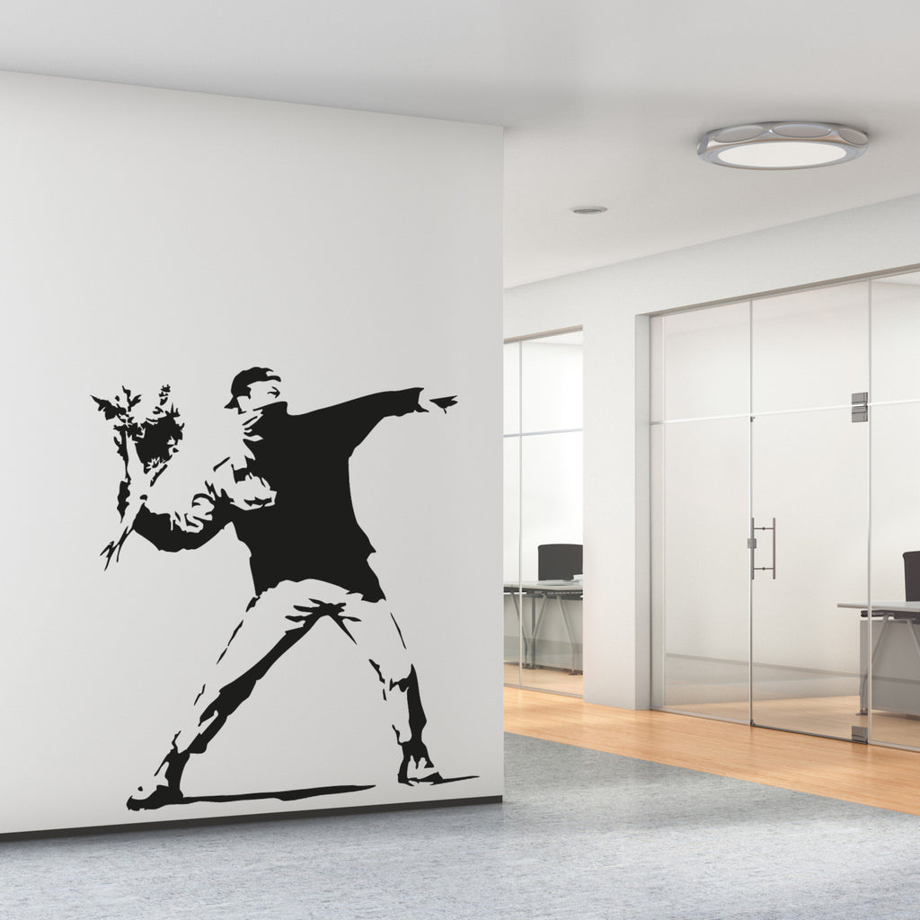 Flower Thrower Wall Decal – Banksy-Inspired Graffiti Vinyl Sticker for Modern Home Décor