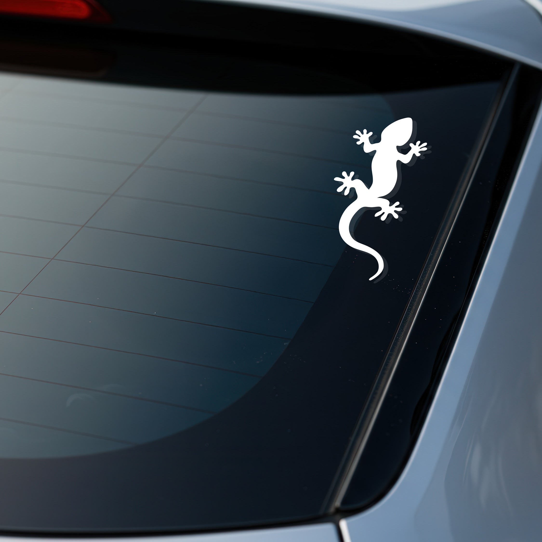 Gecko Lizard Car Decal – Vinyl Sticker for Windows, Bumpers & Flat Surfaces | Reptile Lover Decor