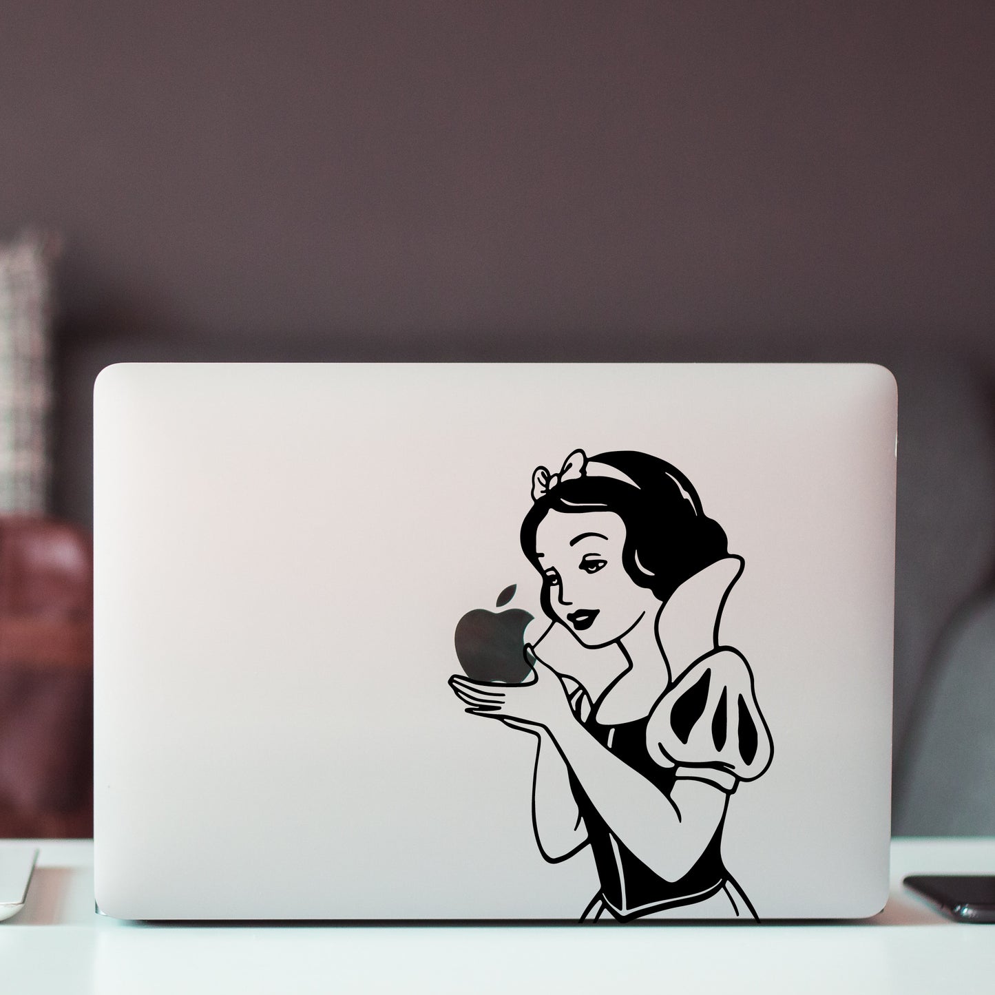 Snow White - Macbook vinyl decal sticker