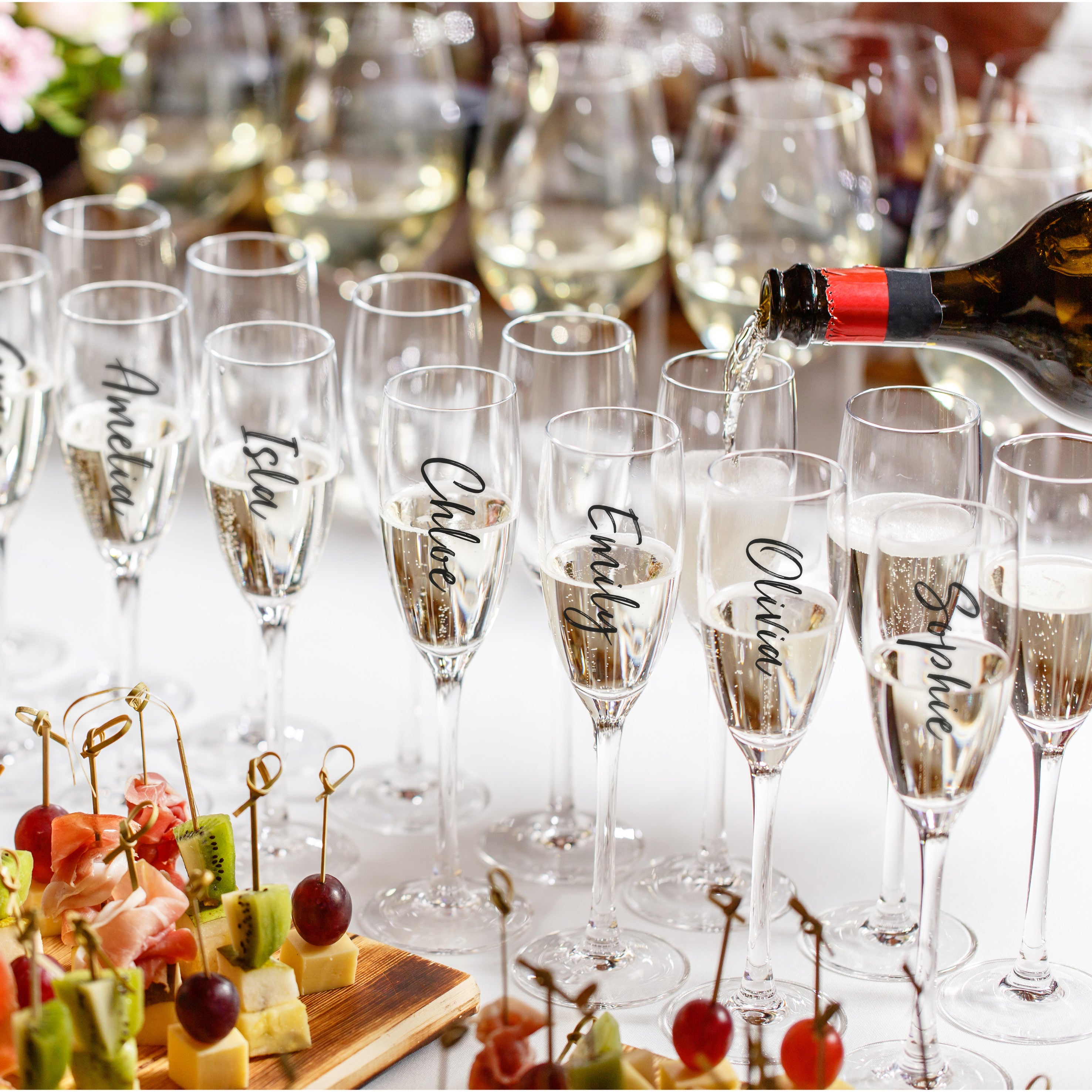 Personalised Name Vinyl Decals for Wedding Glasses – Custom Stickers for Bridesmaids & Guest Favors (Pack of 5–30)